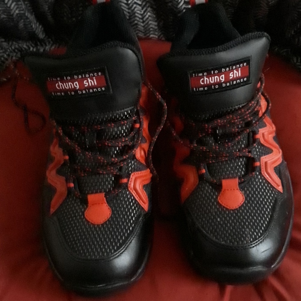 Chung Shi shoes